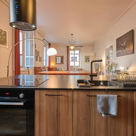 Tres Bel Championnet Apartment